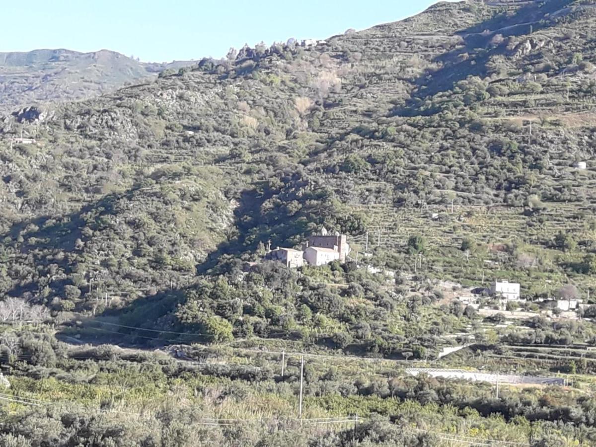 Casa Di Lucia Appartement Forza dʼAgro Buitenkant foto
